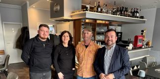 Bürgermeister besucht Betreiber des Bistro Bianco Nero in Schwerte-Geisecke