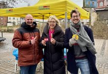 Osterhasen am Nikolaustag – FDP macht auf zukunftsorientierte Politik aufmerksam