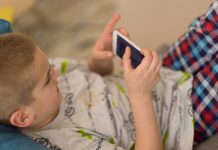 Gaming mit Risiko: Was Kinder in die Kostenfalle lockt