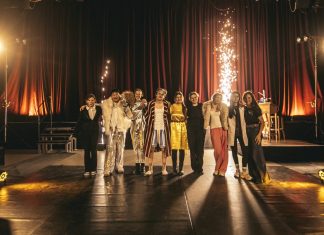 „Keine Panik!“ – Junges Ensemble von STUDIO 7 verzaubert die Rohrmeisterei