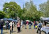 Stimmungsvolle Atmosphäre im Sonnenschein auf der Kunstmeile