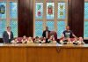 Kindergarten-Kinder der Zappelkiste besuchen Bürgermeister im Rathaus
