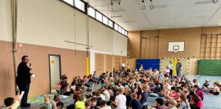 Grundschülerinnen wählen Elsebad-Tag als Siegerprojekt ihres Schülerinnenhaushalts