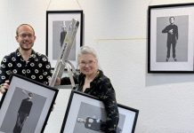 TFG-Schüler zeigen Ausstellung „Extensions of being“ in der Stadtbücherei Schwerte