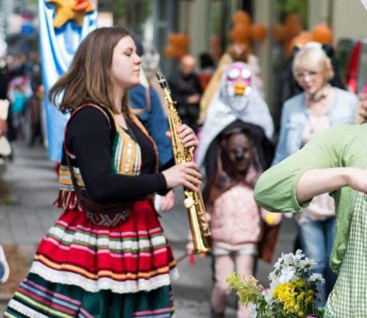 Circus, Theater und Parade: Kostenlose Ferienangebote für Kinder und Jugendliche