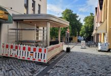 Treppenabgang am Kleinen Markt wieder geöffnet