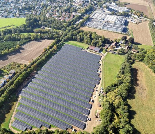 Zapp setzt auf Sonnenstrom und Großspeicher